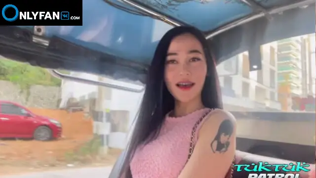 คลิปหลุด onlyfan vk ไทย tuktukpatrol earn น้องเอิร์นสาวไทยไซด์ไลน์สักหลังสุดน่าเย็ด ฝรั่งควยใหญ่จับเย็ด ถ่ายคลิปเย็ดโม๊กควยออย่างแจ่ม